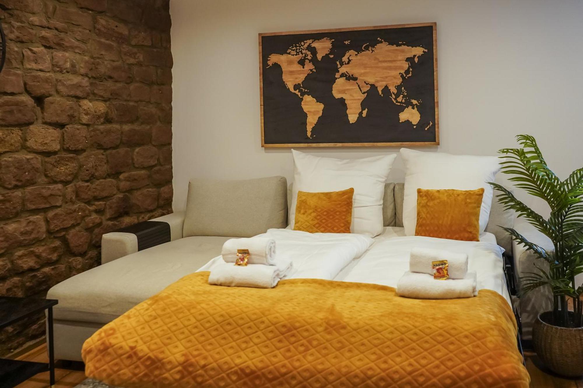 7Seas Boutique Aparthotel Homburg - Stilvoll, Digital & Ideal Fuer Familie & Business Extérieur photo