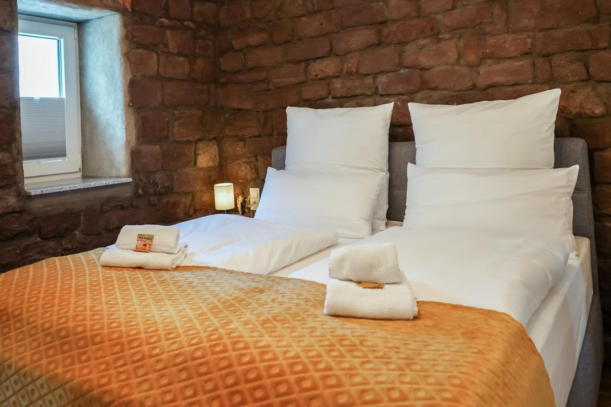 7Seas Boutique Aparthotel Homburg - Stilvoll, Digital & Ideal Fuer Familie & Business Extérieur photo